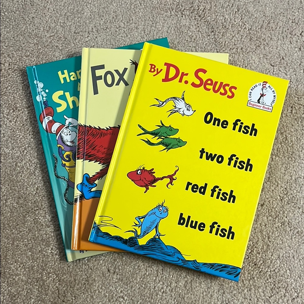 NWT-Dr. Seuss Book Bundle